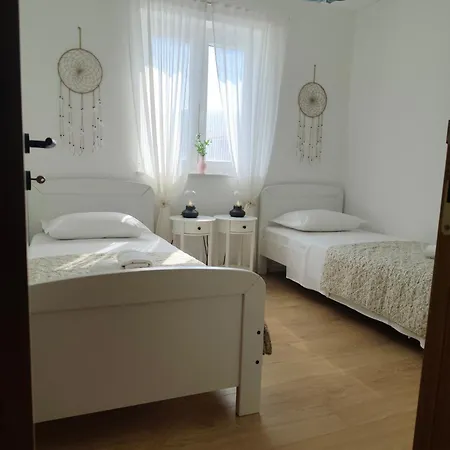 Ema & Jakov *