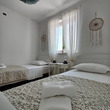 Ema & Jakov Apartamento